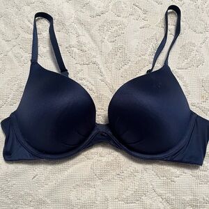 Victoria’s Secret 36B Bra